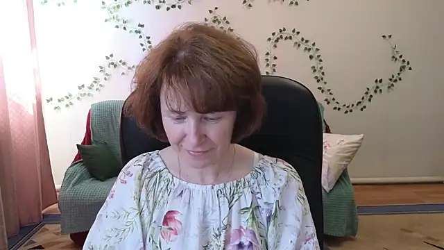 Lia Tito online show from 06-11-26, 07:28
