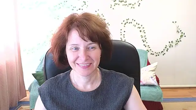 Snapshot of Lia_Tito chatting on 06-24-26, 06:23 Lia Tito online show from 06-24-26, 06:23