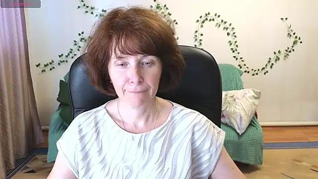 Snapshot of Lia_Tito chatting on 07-06-26, 12:57 Lia Tito online show from 07-06-26, 12:57
