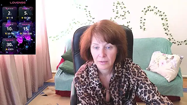 Snapshot of Lia_Tito chatting on 07-11-26, 05:43 Lia Tito online show from 07-11-26, 05:43