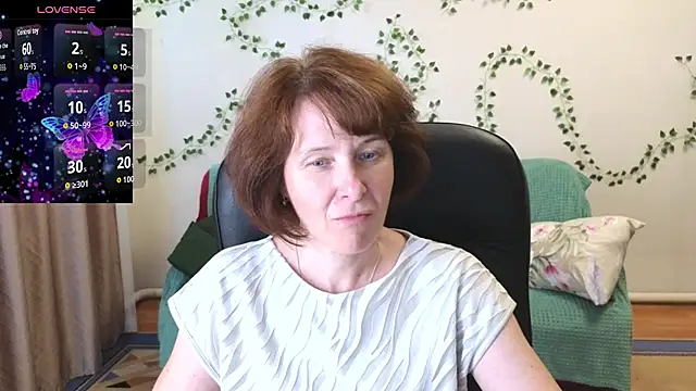 Snapshot of Lia_Tito chatting on 07-13-26, 01:03 Lia Tito online show from 07-13-26, 01:03