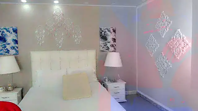 maddissonivanova online show from 10-31-25, 07:04