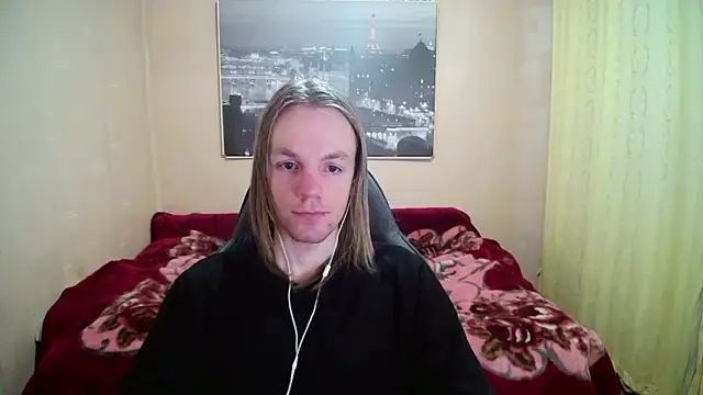 Snapshot of AdamDickens chatting on 03-11-26, 01:22 AdamDickens online show from 03-11-26, 01:22