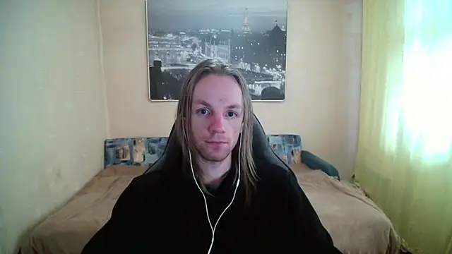 Snapshot of AdamDickens chatting on 04-01-26, 01:41 AdamDickens online show from 04-01-26, 01:41