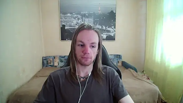 Snapshot of AdamDickens chatting on 04-02-26, 11:19 AdamDickens online show from 04-02-26, 11:19