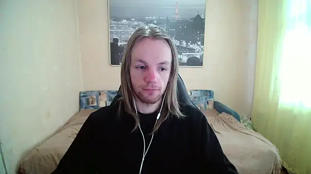 Snapshot of AdamDickens chatting on 04-08-26, 11:54 AdamDickens online show from 04-08-26, 11:54