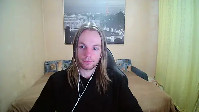 Snapshot of AdamDickens chatting on 04-21-26, 09:50 AdamDickens online show from 04-21-26, 09:50