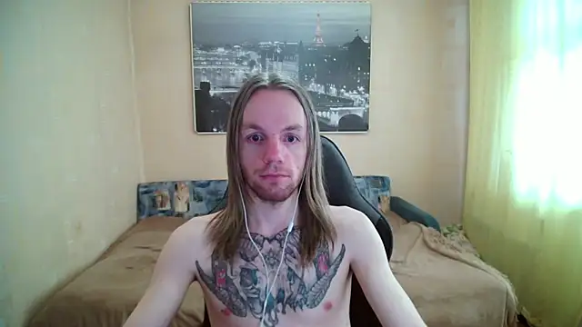 Snapshot of AdamDickens chatting on 04-26-26, 04:43 AdamDickens online show from 04-26-26, 04:43