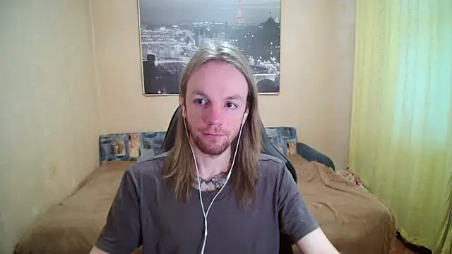 Snapshot of AdamDickens chatting on 04-29-26, 02:04 AdamDickens online show from 04-29-26, 02:04