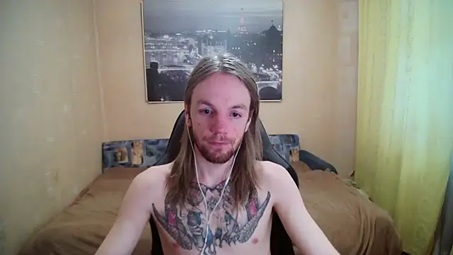 Snapshot of AdamDickens chatting on 05-07-26, 04:23 AdamDickens online show from 05-07-26, 04:23