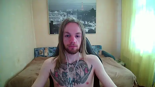 Snapshot of AdamDickens chatting on 05-15-26, 11:17 AdamDickens online show from 05-15-26, 11:17