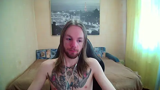 Snapshot of AdamDickens chatting on 05-18-26, 05:57 AdamDickens online show from 05-18-26, 05:57
