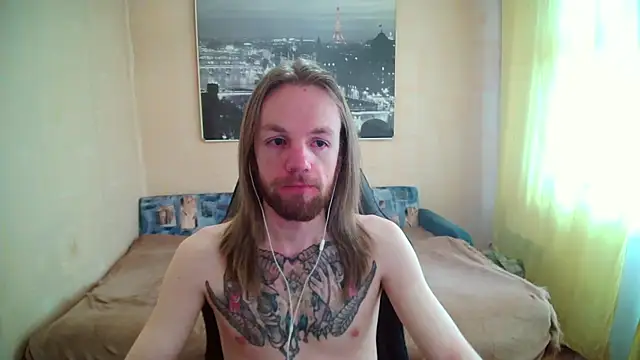 Snapshot of AdamDickens chatting on 06-09-26, 01:34 AdamDickens online show from 06-09-26, 01:34