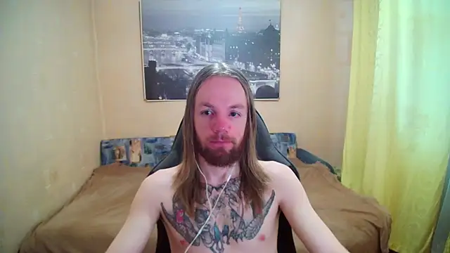 Snapshot of AdamDickens chatting on 07-05-26, 01:45 AdamDickens online show from 07-05-26, 01:45