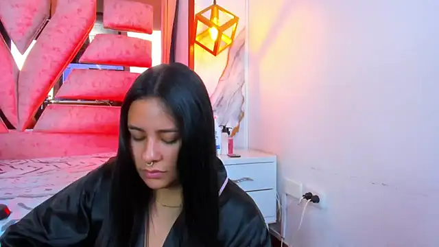 Snapshot of SamaelAndLilitt chatting on 10-23-25, 10:47 SamaelAndLilitt online show from 10-23-25, 10:47