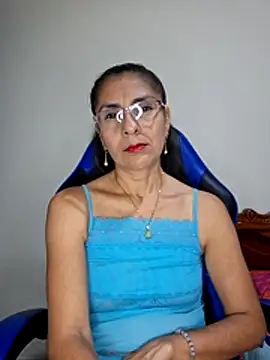 Natasha 50 online show from 01-17-26, 01:10