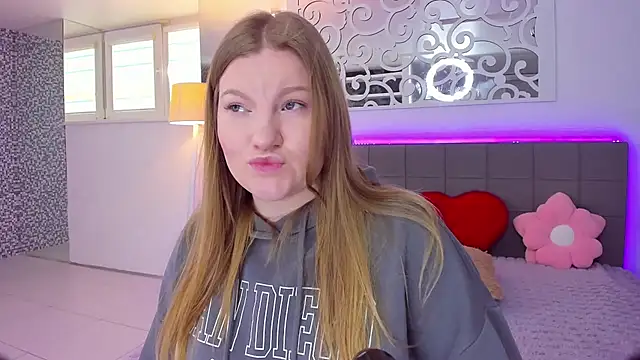 AshleyJoness online show from 03-22-26, 06:17