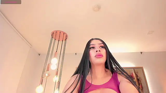 LeahLombardi  online show from 01-10-26, 03:30