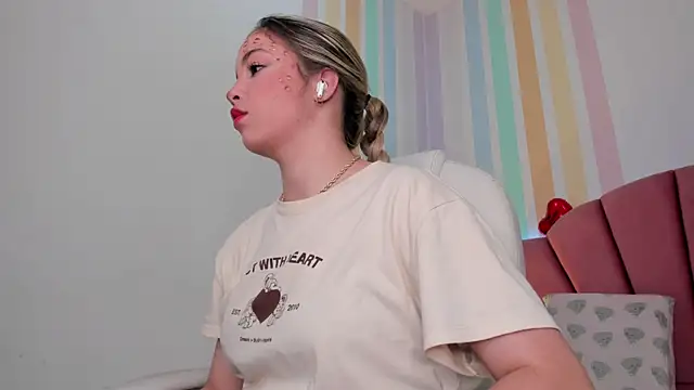 jana parissi online show from 10-18-25, 07:03