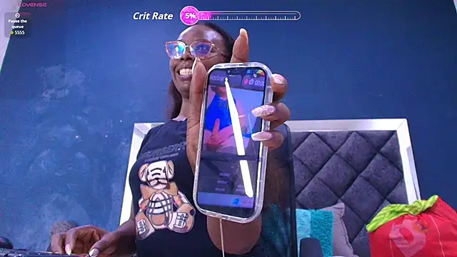 Snapshot of ebony__jheim chatting on 06-19-26, 11:58 ebony jheim online show from 06-19-26, 11:58