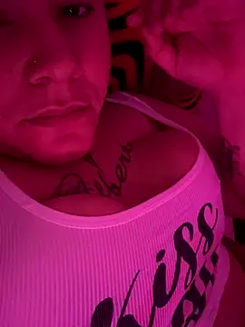 valen1891 online show from 10-27-25, 03:10