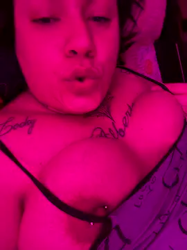 valen1891 online show from 11-04-25, 03:49