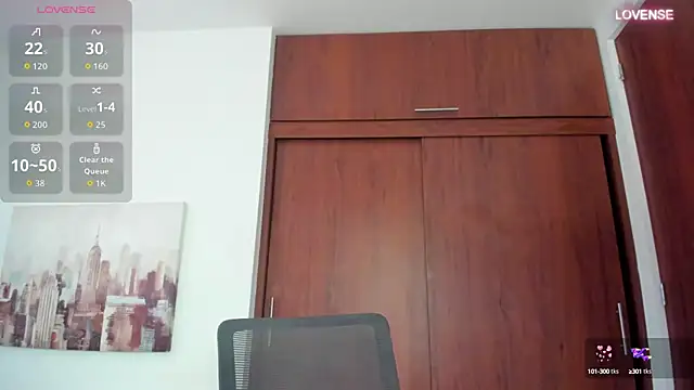Snapshot of tristan_gold chatting on 10-08-25, 02:58 tristan gold online show from 10-08-25, 02:58