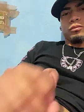 Ricardo2334 online show from 02-24-26, 08:51