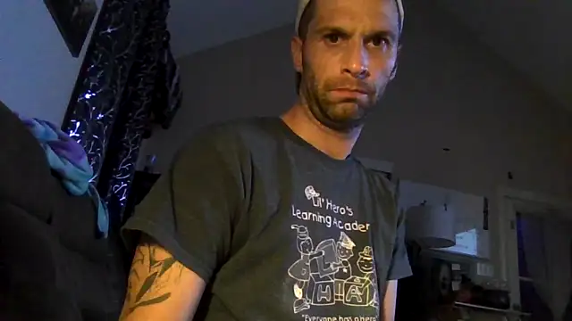 Snapshot of dik4cache chatting on 09-15-25, 07:30 dik4cache online show from 09-15-25, 07:30