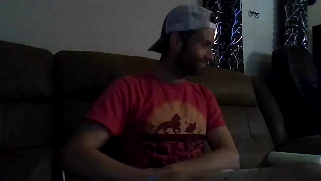 Snapshot of dik4cache chatting on 10-15-25, 08:47 dik4cache online show from 10-15-25, 08:47