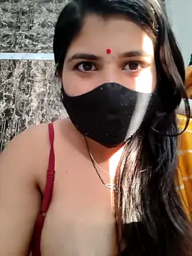 Snapshot of MISS_RIYA14 chatting on 09-15-25, 12:05 MISS RIYA14 online show from 09-15-25, 12:05