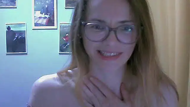 SEA Dream online show from 11-27-25, 05:04