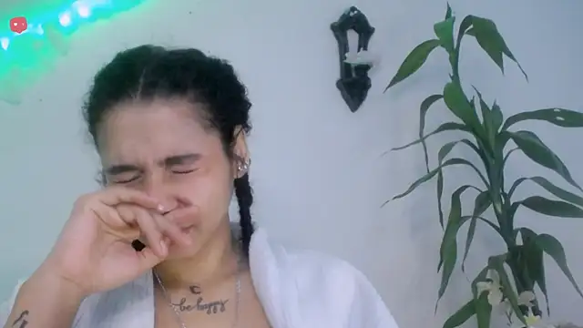 Snapshot of Nocturnawitch chatting on 09-18-25, 02:41 Nocturnawitch online show from 09-18-25, 02:41