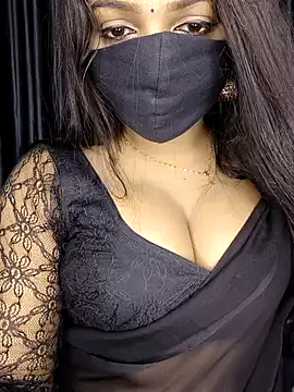 Webrowncouple online show from 10-04-25, 02:37