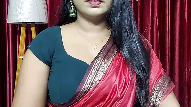 Webrowncouple online show from 10-19-25, 08:04