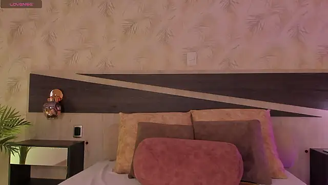 dana hazze online show from 03-12-26, 05:13