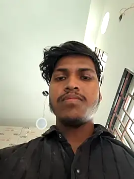 Snapshot of rohanh234 chatting on 12-22-25, 08:33 rohanh234 online show from 12-22-25, 08:33