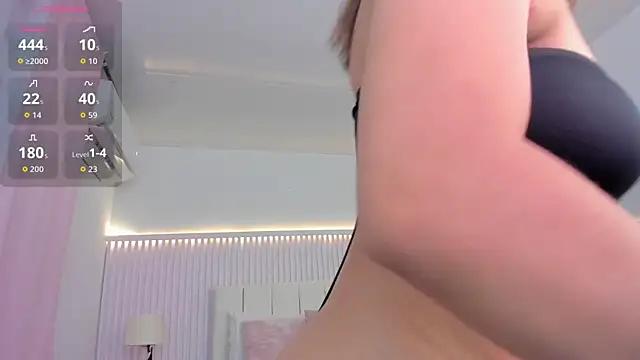 Alissa piee online show from 09-22-25, 12:56