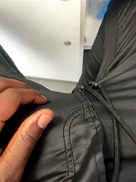 kamo012000 online show from 11-26-25, 08:15