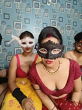 Snapshot of Sexy_kaira01 chatting on 07-09-26, 07:56 Sexy kaira01 online show from 07-09-26, 07:56