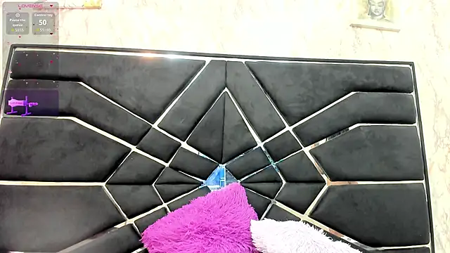 Snapshot of SASHA_BROWNIE__ chatting on 05-09-26, 07:52 SASHA BROWNIE online show from 05-09-26, 07:52
