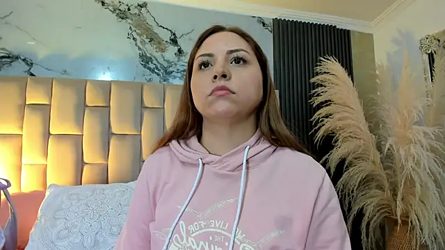 Snapshot of cloesummerr_ chatting on 05-29-26, 12:58 cloesummerr online show from 05-29-26, 12:58