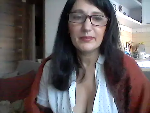 Elena48324 online show from 01-18-26, 09:46