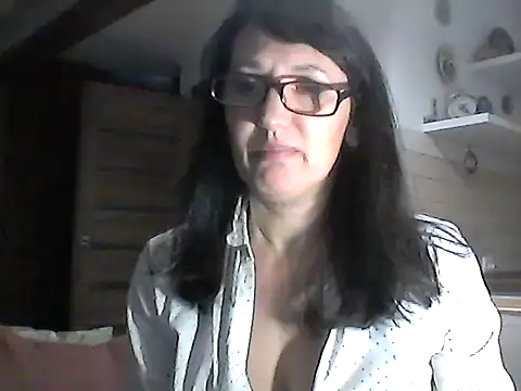 Elena48324 online show from 02-11-26, 06:24