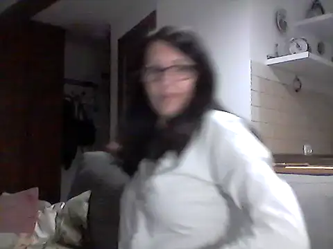 Elena48324 online show from 04-01-26, 05:54