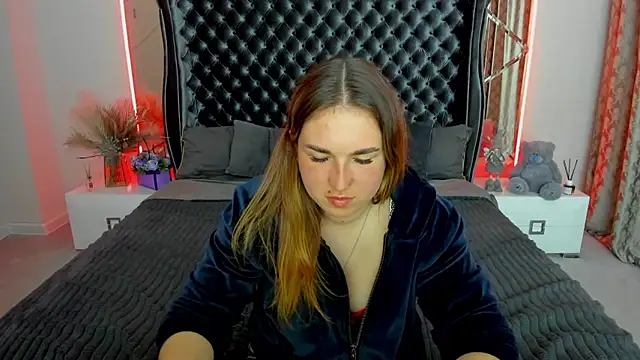 Sofii darling online show from 04-30-26, 08:57