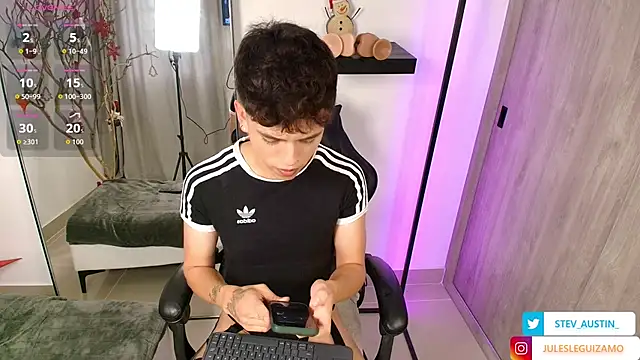 stev austin  online show from 11-30-25, 10:03