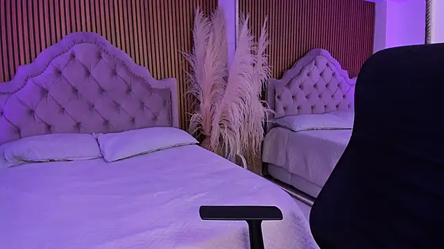 Starbutterflyy  online show from 02-25-26, 05:06