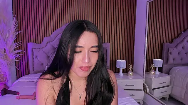 Starbutterflyy  online show from 03-14-26, 04:51