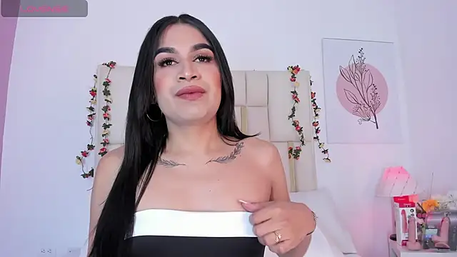 Silvana-Castro online show from 11-06-25, 11:22